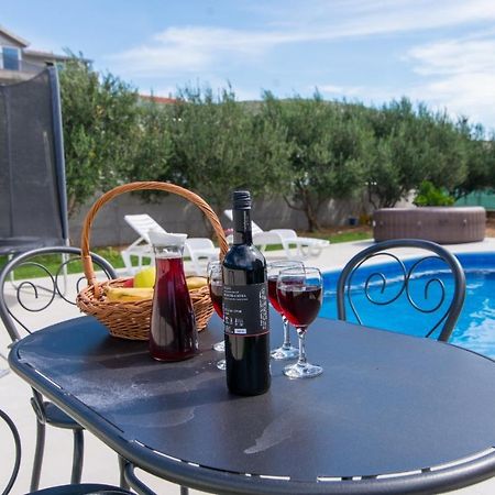 Villa Initium,Heated Pool All Season Trogir Extérieur photo