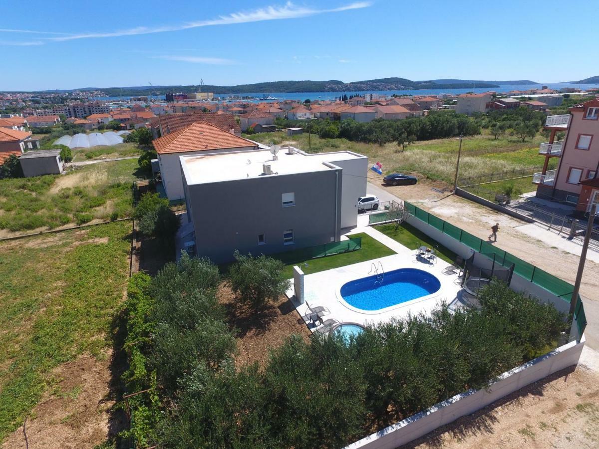 Villa Initium,Heated Pool All Season Trogir Extérieur photo